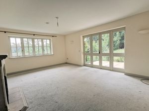 Photo 6- click for photo gallery